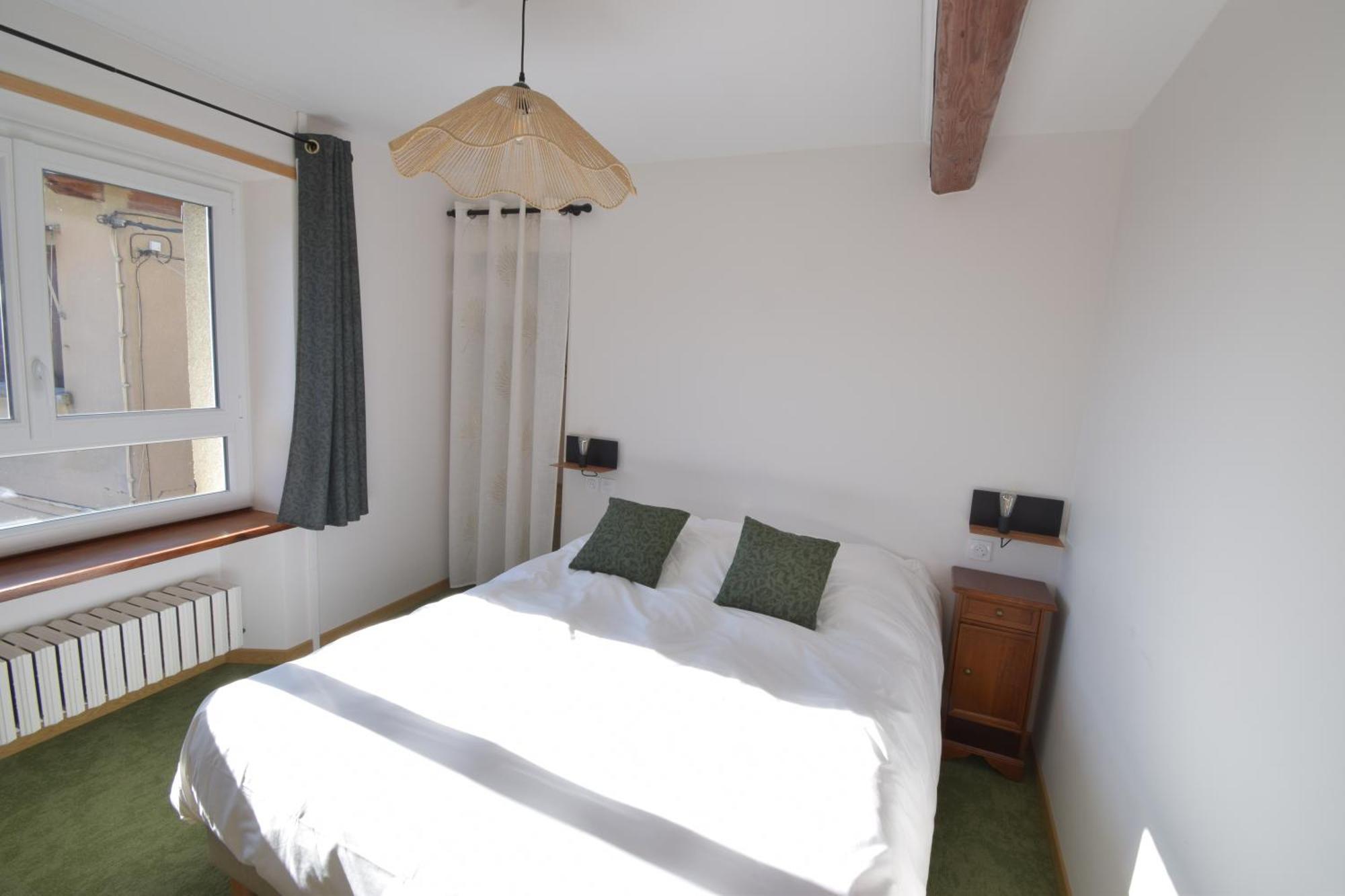 Hotel Les Chenets Saint-Julien-en-Champsaur Exterior foto