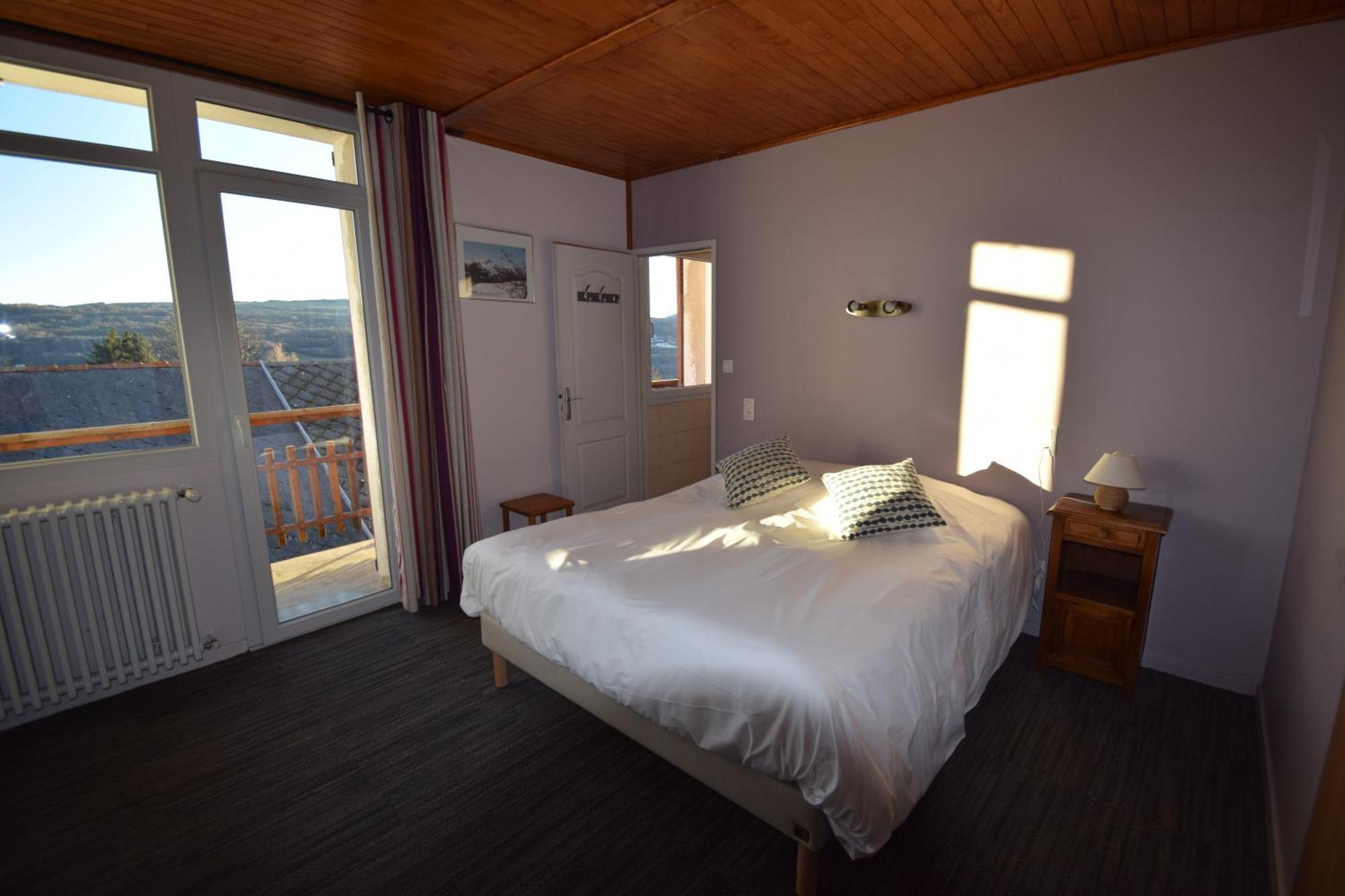 Hotel Les Chenets Saint-Julien-en-Champsaur Exterior foto