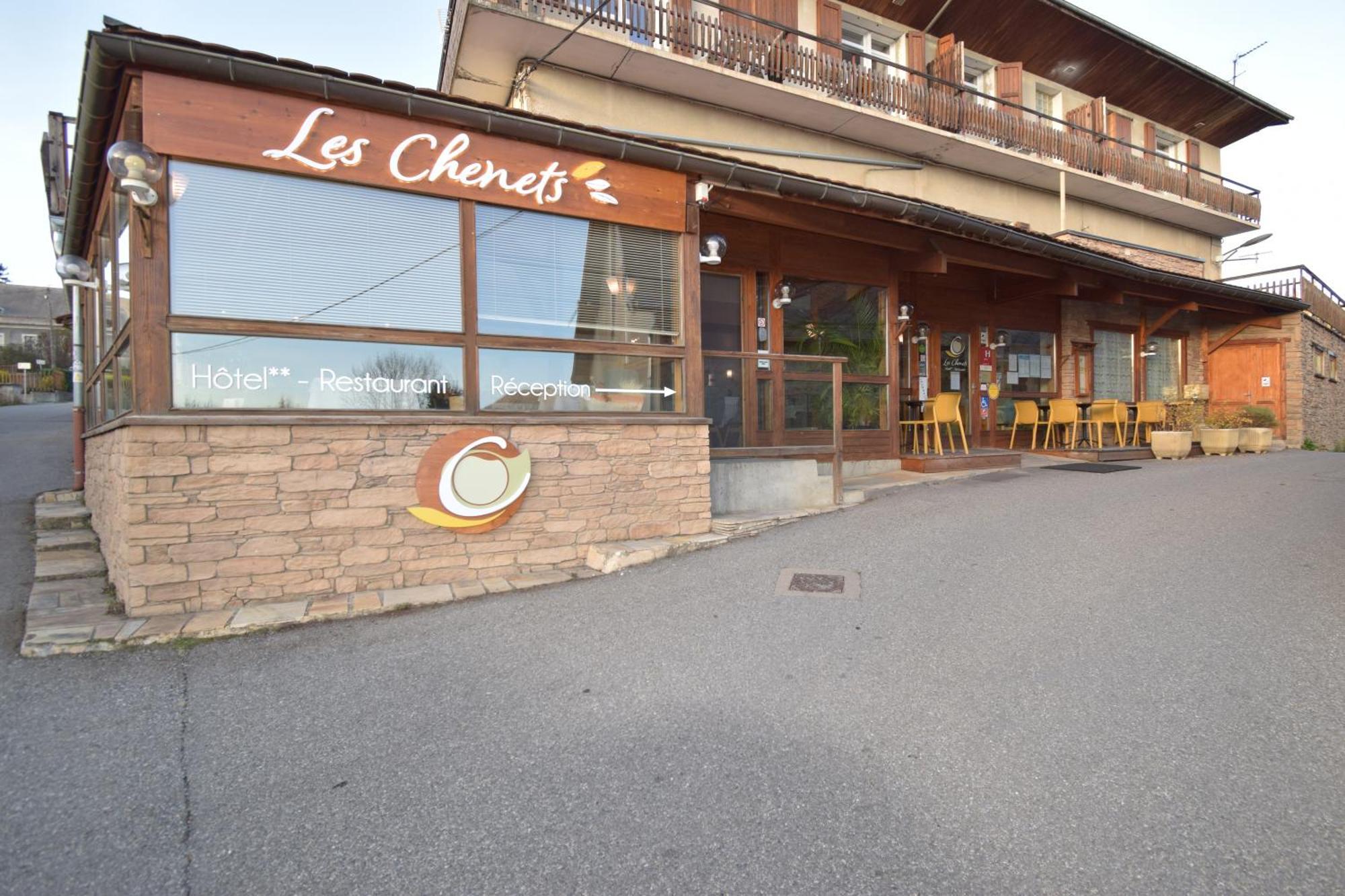 Hotel Les Chenets Saint-Julien-en-Champsaur Exterior foto